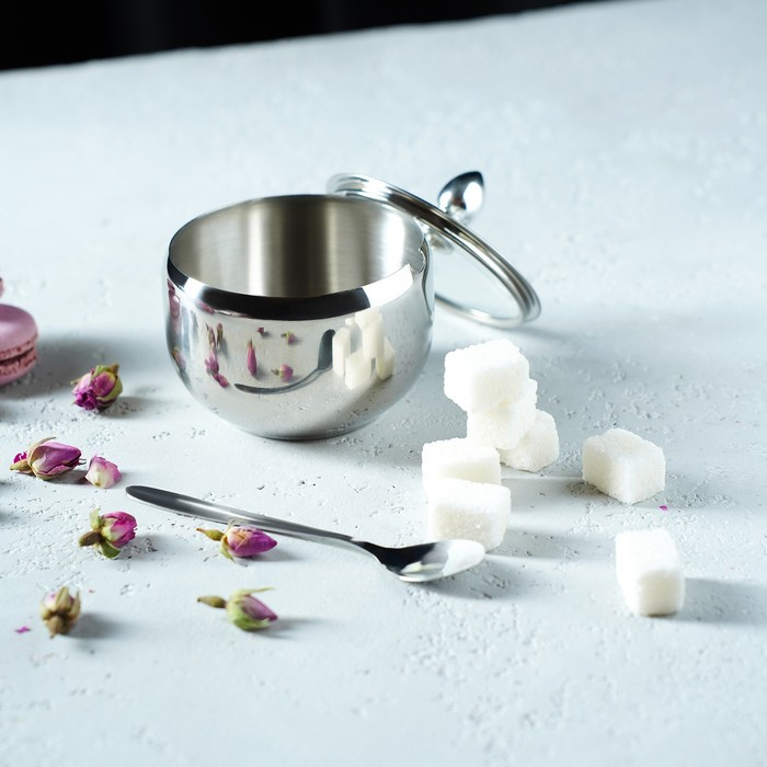 Сахарница из нержавеющей стали с крышкой и ложкой Доляна, 250 мл, 8,5×10 см, цвет серебряный Сахарница из нержавеющей стали с крышкой и ложкой Доляна, 250 мл, 8,5×10 см, цвет серебряный