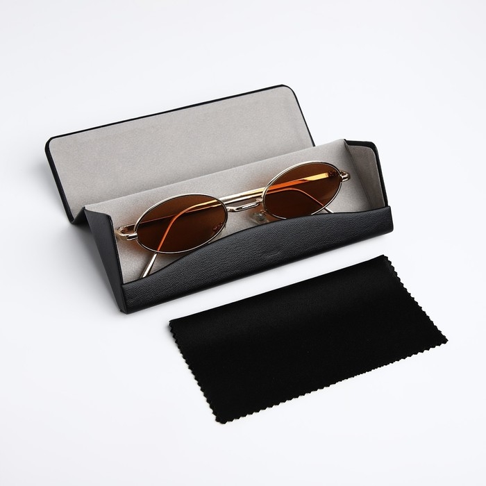 Футляр для очков на магните, длина 16,2 см, цвет чёрный Футляр для очков на магните, длина 16,2 см, цвет чёрный