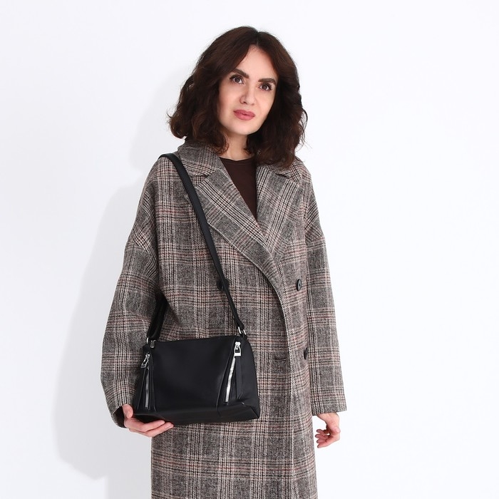 Сумка кросс-боди на молнии, цвет чёрный Сумка кросс-боди на молнии, цвет чёрный