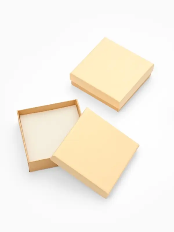 Коробочка подарочная под набор  Коробочка подарочная под набор "Нежность", 9*9 см, цвет бежевый