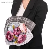 Бумага упаковочная крафт цветная двухсторонняя «Трендовая клетка», 50 х 70 см Бумага упаковочная крафт цветная двухсторонняя «Трендовая клетка», 50 х 70 см