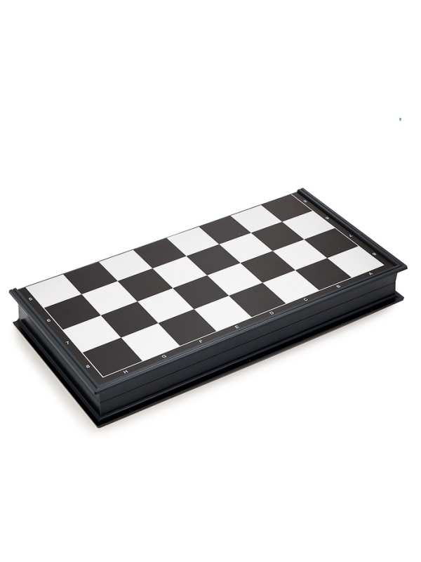 Шахматы магнитные 36 х 37 см, король h-8 см, пешка h-4.2 см Шахматы магнитные 36 х 37 см, король h-8 см, пешка h-4.2 см