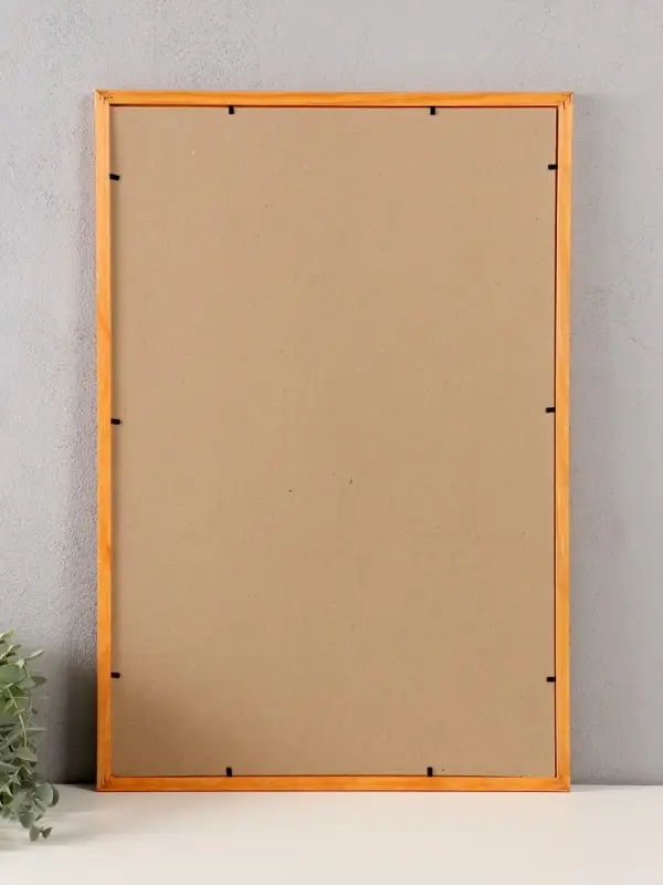 Фоторамка дерево 40х60 см, сосна №2 (пластиковый экран) Фоторамка дерево 40х60 см, сосна №2 (пластиковый экран)