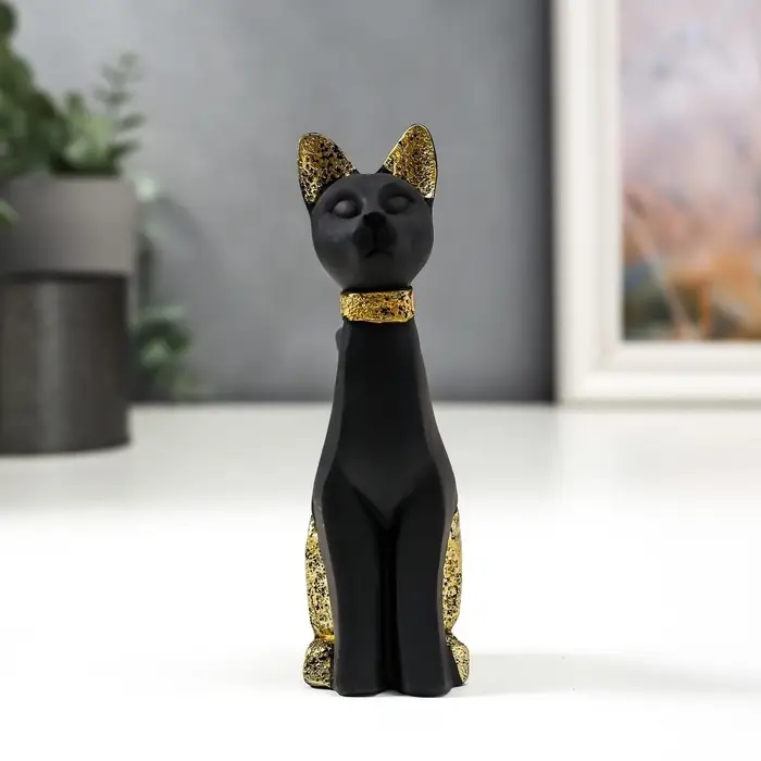 Фигурка полистоун &laquo;Чёрная кошка с золотыми ушками и лапками&raquo;, 12.5&times;5.5&times;3.7 см