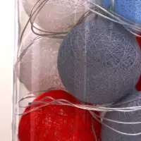 Гирлянда &laquo;Нить&raquo; 5 м с насадками &laquo;Клубки красно-голубые&raquo;, IP20, прозрачная нить, 20 LED, свечение тёплое белое, 220 В