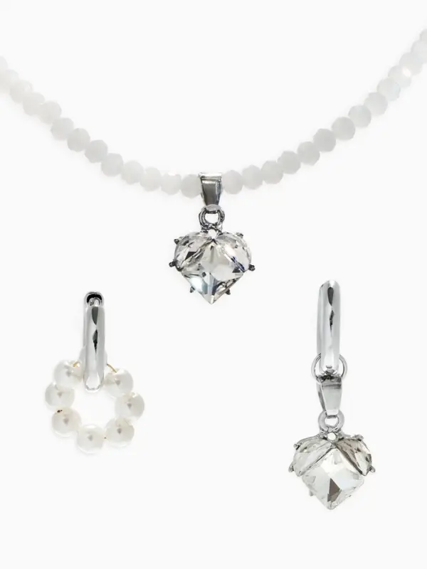 Набор 2 предмета: колье, серьги Набор 2 предмета: колье, серьги "Трансформеры" жемчуг со стразами, белый в серебре