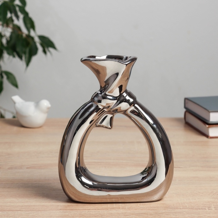 Керамическая ваза декоративная настольная «Шейн», для цветов, сухоцветов, d отв.- 3 см, 19×15 см, серебро Керамическая ваза декоративная настольная «Шейн», для цветов, сухоцветов, d отв.- 3 см, 19×15 см, серебро