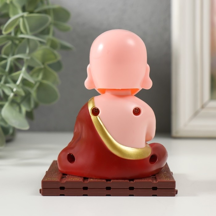 Маятник пластик от солнечной батареи Маятник пластик от солнечной батареи "Маленький будда молится" 7,3х7,3х8,8 см