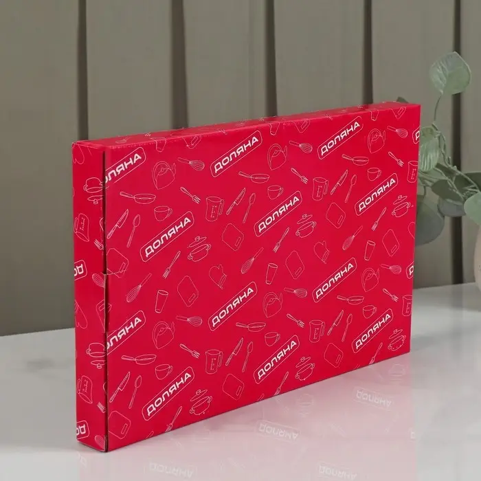 Блюдо фарфоровое сервировочное Доляна &laquo;Коты-аристократы&raquo;, 30&times;18.5 см, белое