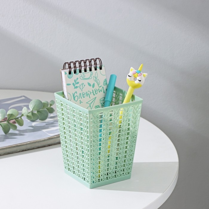 Корзинка для хранения «Плетение», пластик, 9×9×12 см, цвет МИКС Корзинка для хранения «Плетение», пластик, 9×9×12 см, цвет МИКС