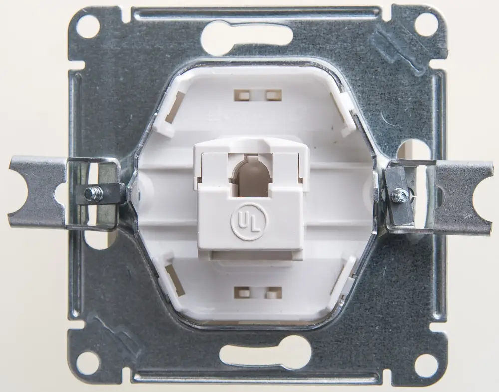 GLOSSA Розетка компьютерная RJ45 категория 5E перламутр в рамку