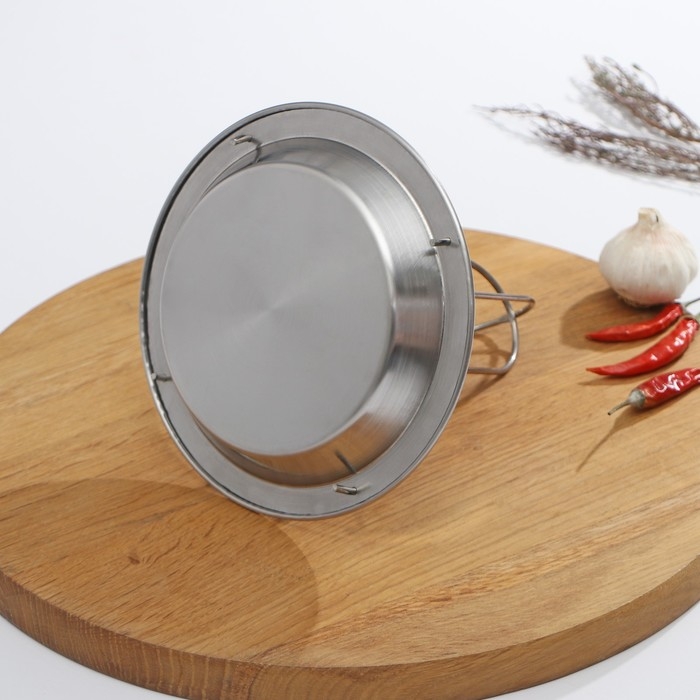 Форма из нержавеющей стали для курицы-гриль Доляна, d=16,5 см, h=17 см, цвет хромированный Форма из нержавеющей стали для курицы-гриль Доляна, d=16,5 см, h=17 см, цвет хромированный