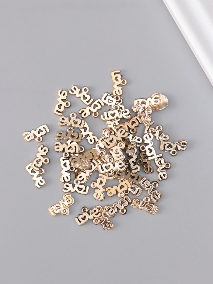 Декор для творчества пластик "Love ажурная" набор 50 шт 1х1,3х0,2 см Декор для творчества пластик "Love ажурная" набор 50 шт 1х1,3х0,2 см