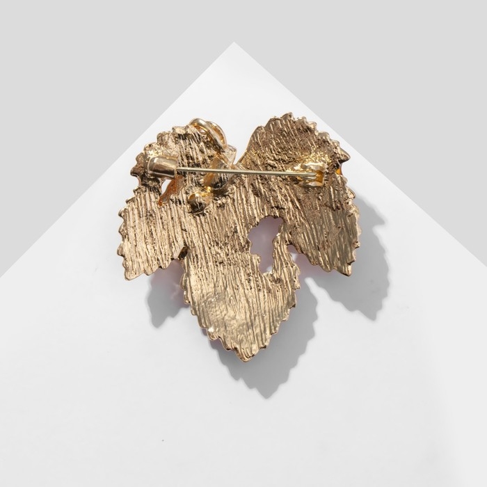 Брошь «Лист» с завитками, цвет жёлто-оранжевый в золоте Брошь «Лист» с завитками, цвет жёлто-оранжевый в золоте