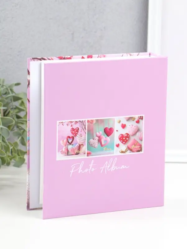 Фотоальбом на 100 фото 13х18 см "Бархатные сердца" в коробке 5х18х20,5 см