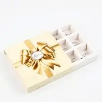 Коробка-адвент под 9 конфет, &laquo;Золотой бант&raquo;, 14.5&times;14.5&times;2.5 см, кондитерская упаковка