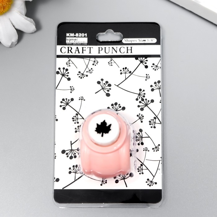 Дырокол фигурный Дырокол фигурный "Кленовый лист" d=1 см 3х2,5х3 см МИКС