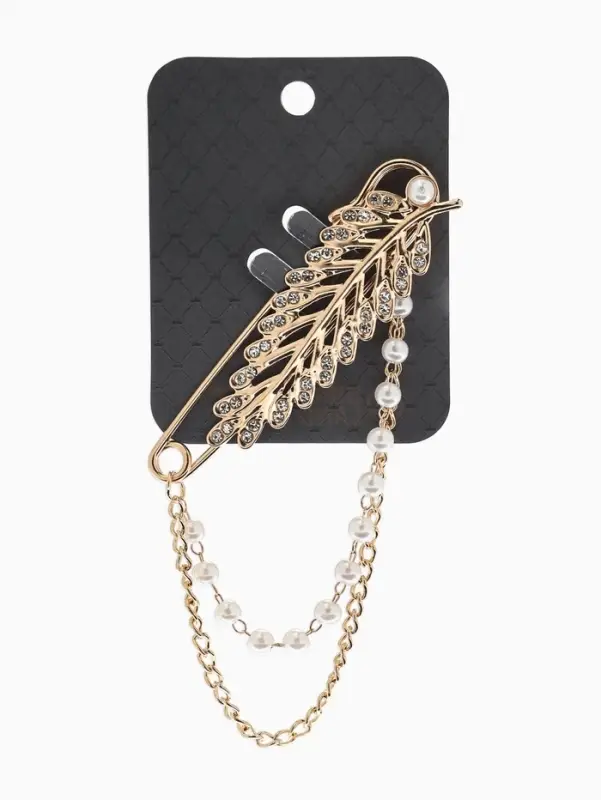 Булавка &laquo;Лист&raquo; в стразах, цепочка, жемчуг, L=7.5 см, цвет белый в золоте