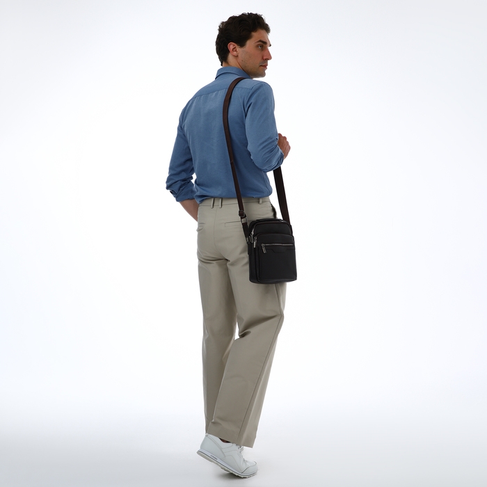 Сумка мужская через плечо TEXTURA, 3 наружных кармана, цвет коричневый Сумка мужская через плечо TEXTURA, 3 наружных кармана, цвет коричневый