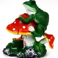 Садовая фигура 38 х 32 х см полистоун Лягушки и мухоморы