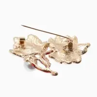 Брошь &laquo;Листья кленовые&raquo;, цветная в золоте