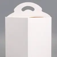 Коробка для десерта, упаковка кондитерская, белая, 18&times;18&times;23 см