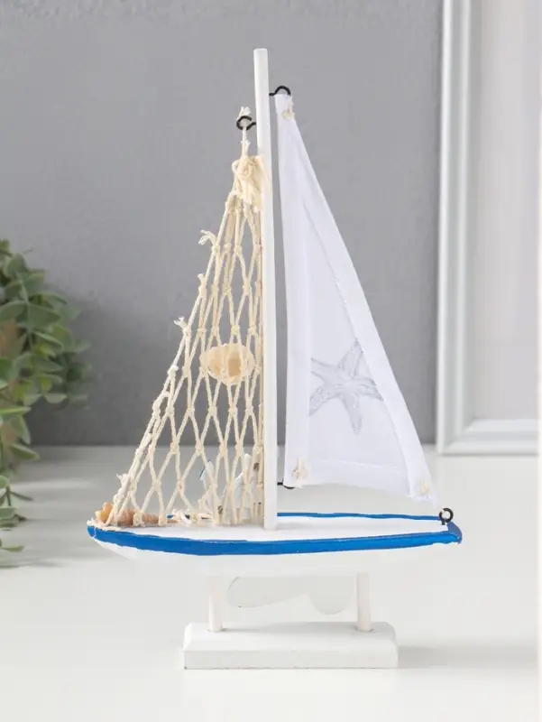 Сувенир дерево "Парусник с морской звездой на парусе" бело-синий 16,5х4,5х27,5 см