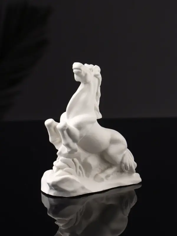 Фигура "Конь на дыбах" 10 см