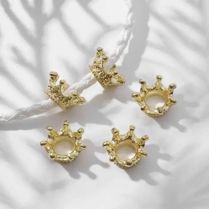 Шарм «Коронка», цвет золото Шарм «Коронка», цвет золото