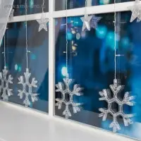 Гирлянда &laquo;Бахрома&raquo; 2.4&times;0.9 м с насадками &laquo;Снежинки&raquo;, IP20, прозрачная нить, 150 LED, свечение белое, 8 режимов, 220 В