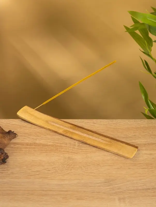 Благовония в тубусе Благовония в тубусе "Кардамон и Нероли" 30 штук с деревянной подставкой