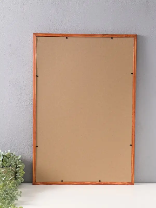 Фоторамка дерево 40х60 см, орех №2 (пластиковый экран)