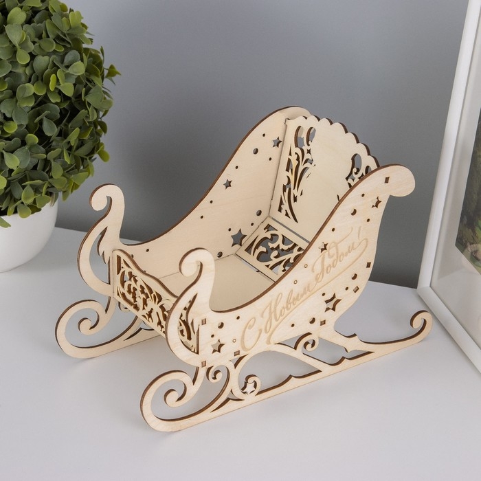 Шкатулка-сани  Шкатулка-сани "Змея. Новый год" 21х14х10 см