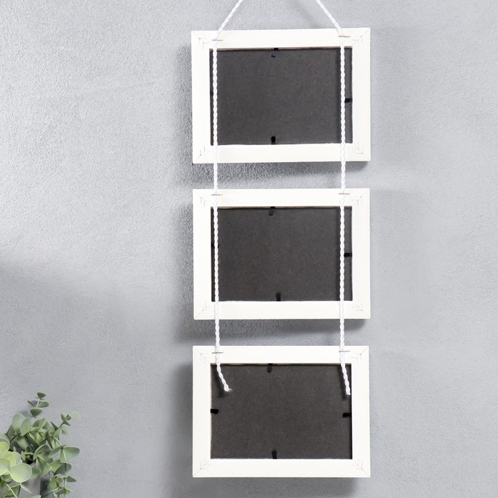 Фоторамка на 3 фото 10х15 см подвесная  белый (пластиковый экран) Фоторамка на 3 фото 10х15 см подвесная  белый (пластиковый экран)