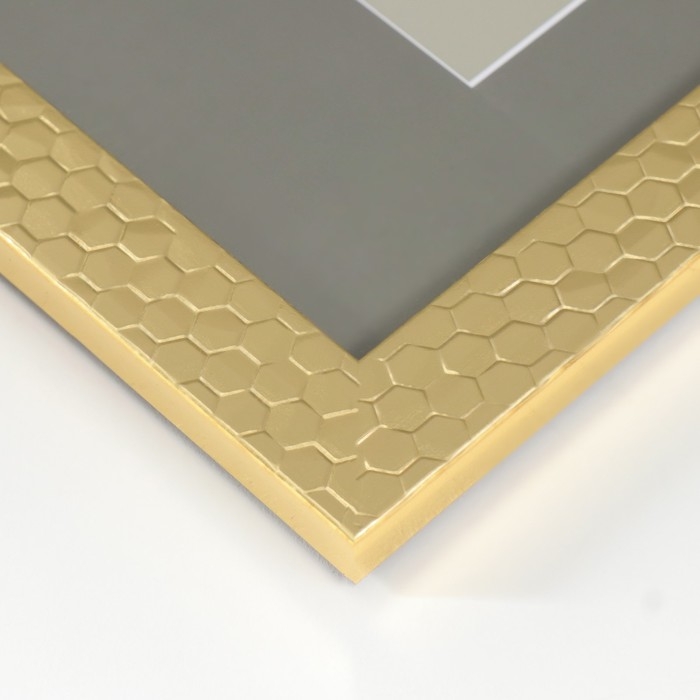 Фоторамка пластик Фоторамка пластик "Stella" 21x30 см, золото 76819