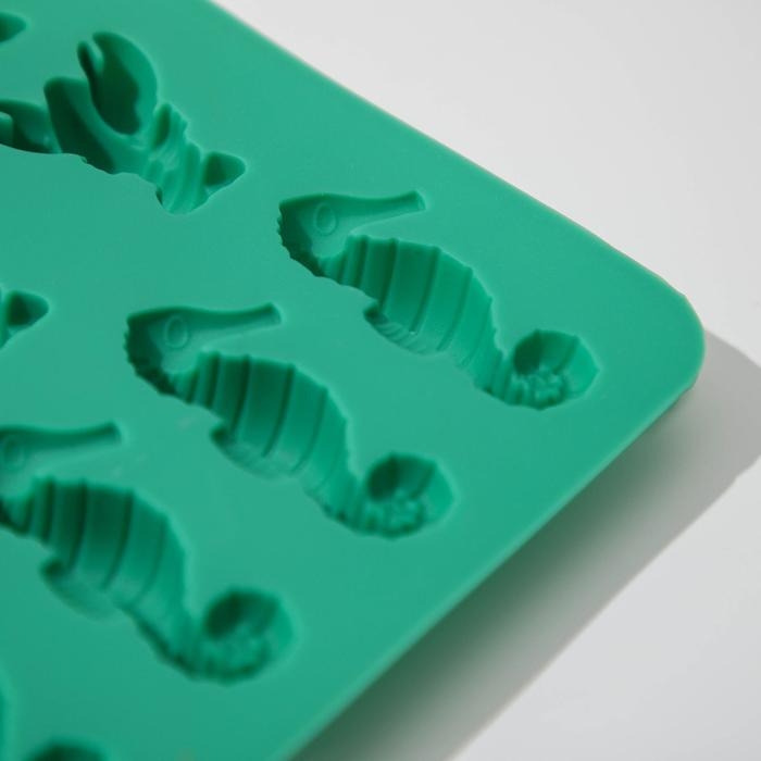 Форма для мармелада Доляна «Морской мир», силикон, 22×14×1 см, 14 ячеек, цвет МИКС Форма для мармелада Доляна «Морской мир», силикон, 22×14×1 см, 14 ячеек, цвет МИКС