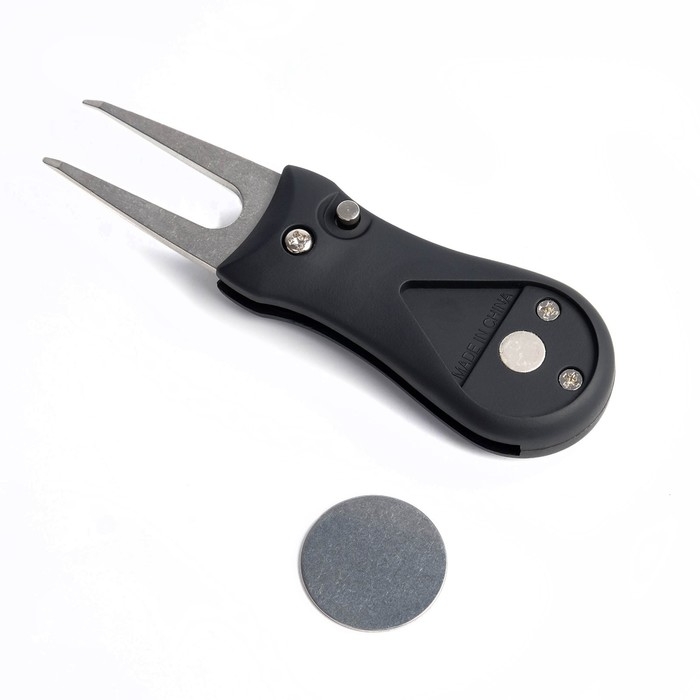 Складная вилка-маркер для гольфа, черная, 11 х 2.5 см Складная вилка-маркер для гольфа, черная, 11 х 2.5 см