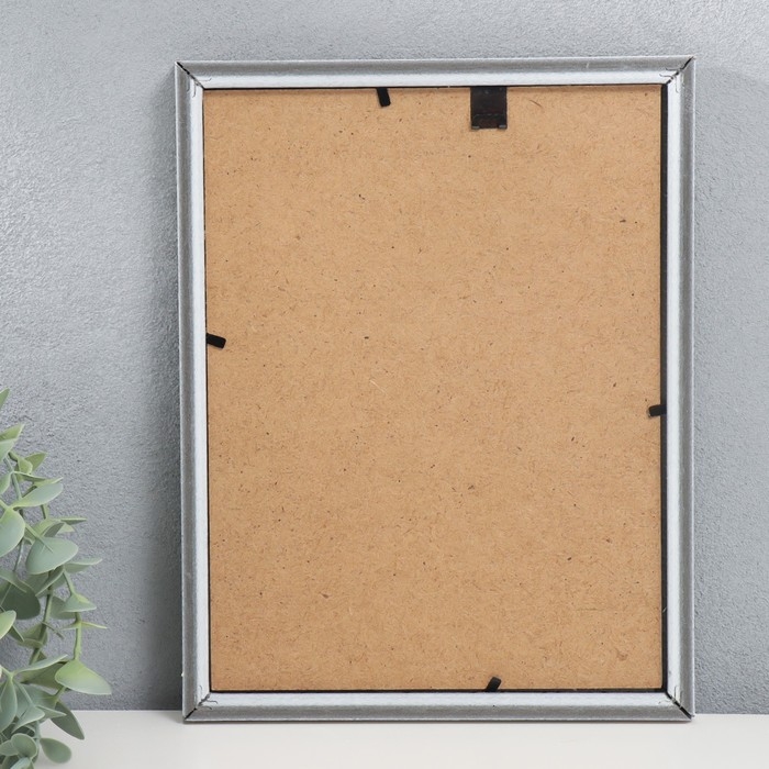 Фоторамка пластик Viola 18х24 см белая Фоторамка пластик Viola 18х24 см белая