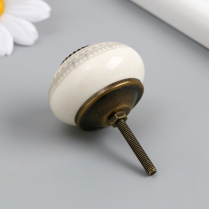 Ручка для шкатулки керамика, металл Ручка для шкатулки керамика, металл "Геометрический узор" бело-серая 4,1х4,1х6 см