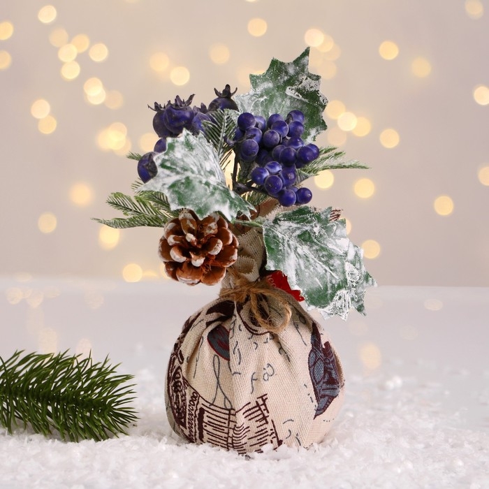 Декор  Декор "Зимнее очарование" черника шишка в мешочке 14 см