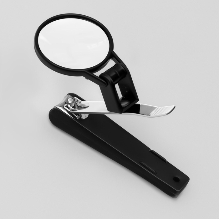 Кусачки - книпсер маникюрные, на магните, с лупой, 9 см, пакет zip-lock, цвет серебристый/чёрный