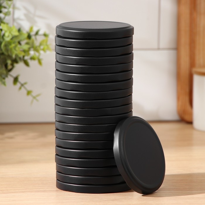 Крышки для консервирования Доляна, ТО-82 мм, металл, цвет чёрный матовый, 20 шт Крышки для консервирования Доляна, ТО-82 мм, металл, цвет чёрный матовый, 20 шт