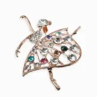 Брошь &laquo;Балерина&raquo;, в платье, цветная в золоте