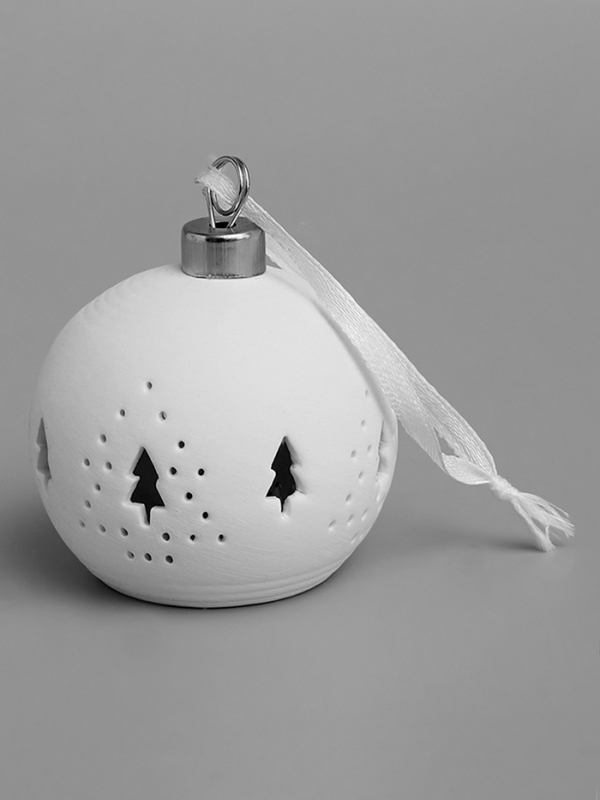 Елочный шар "Елочки" 6.9х6.9х5.9 см, 1 LED, LR44x3(в компл.), свечение тёплое белое