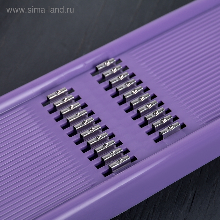 Овощерезка для моркови «Эконом», 8,5×27,5×1,5 см, цвет МИКС Овощерезка для моркови «Эконом», 8,5×27,5×1,5 см, цвет МИКС