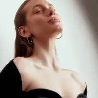 Серьги-кольца Princess дорожка, d=4.5 см, белые в золоте