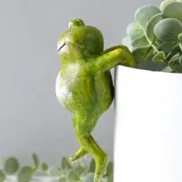Сувенир полистоун на кашпо "Улыбающийся лягушонок" 11,5х5х6 см