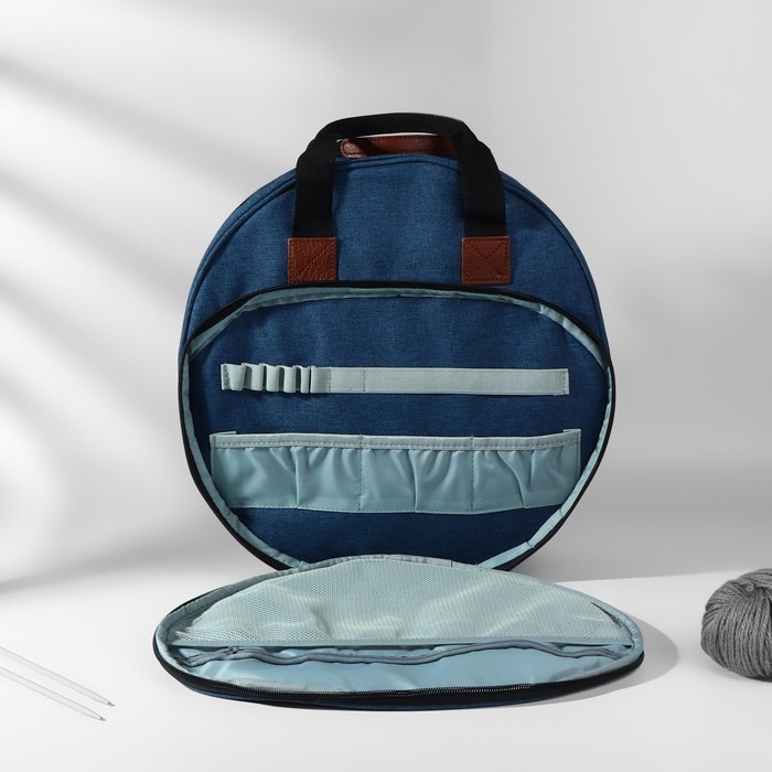 Сумка для вышивания, 2 отделения на молнии, с ручками, d = 35 × 12 см, цвет синий Сумка для вышивания, 2 отделения на молнии, с ручками, d = 35 × 12 см, цвет синий