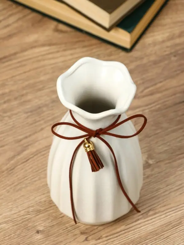Ваза керамика настольная Ваза керамика настольная "Шерон" полосы шнур, 19,5х10х7,5 см, белый