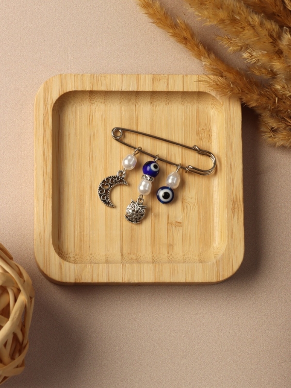 Булавка оберег «На счастье и удачу», 5см, цвет синий в серебре